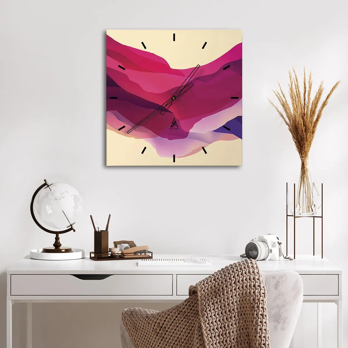 Wandklok - Klok - Paarse golven - 30x30 cm