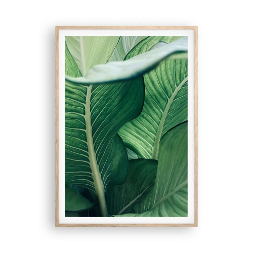 Een poster in een licht eiken lijst - Intens groen leven - 70x100 cm