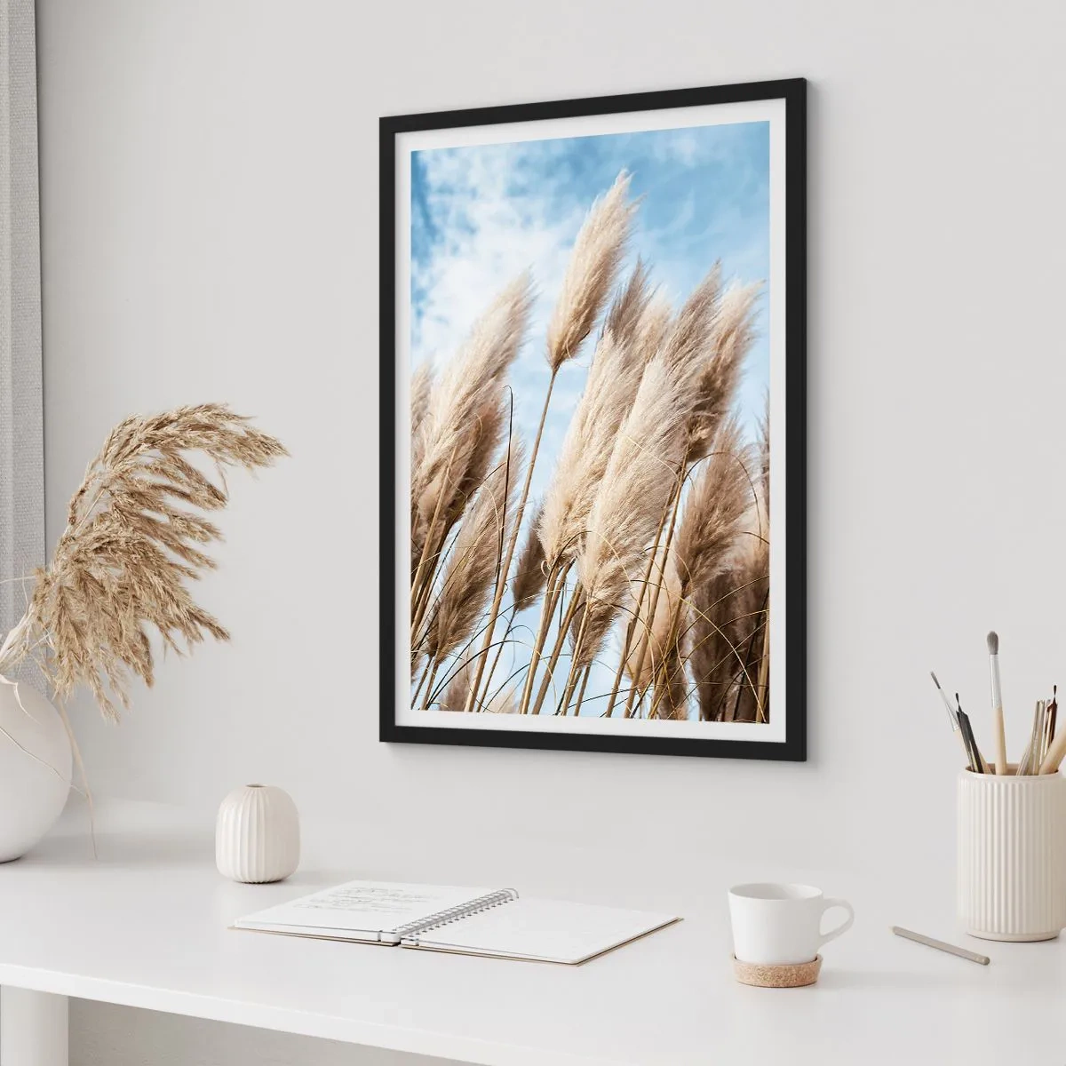 Poster in een zwarte lijst - Zonnige en winderige streling - 61x91 cm
