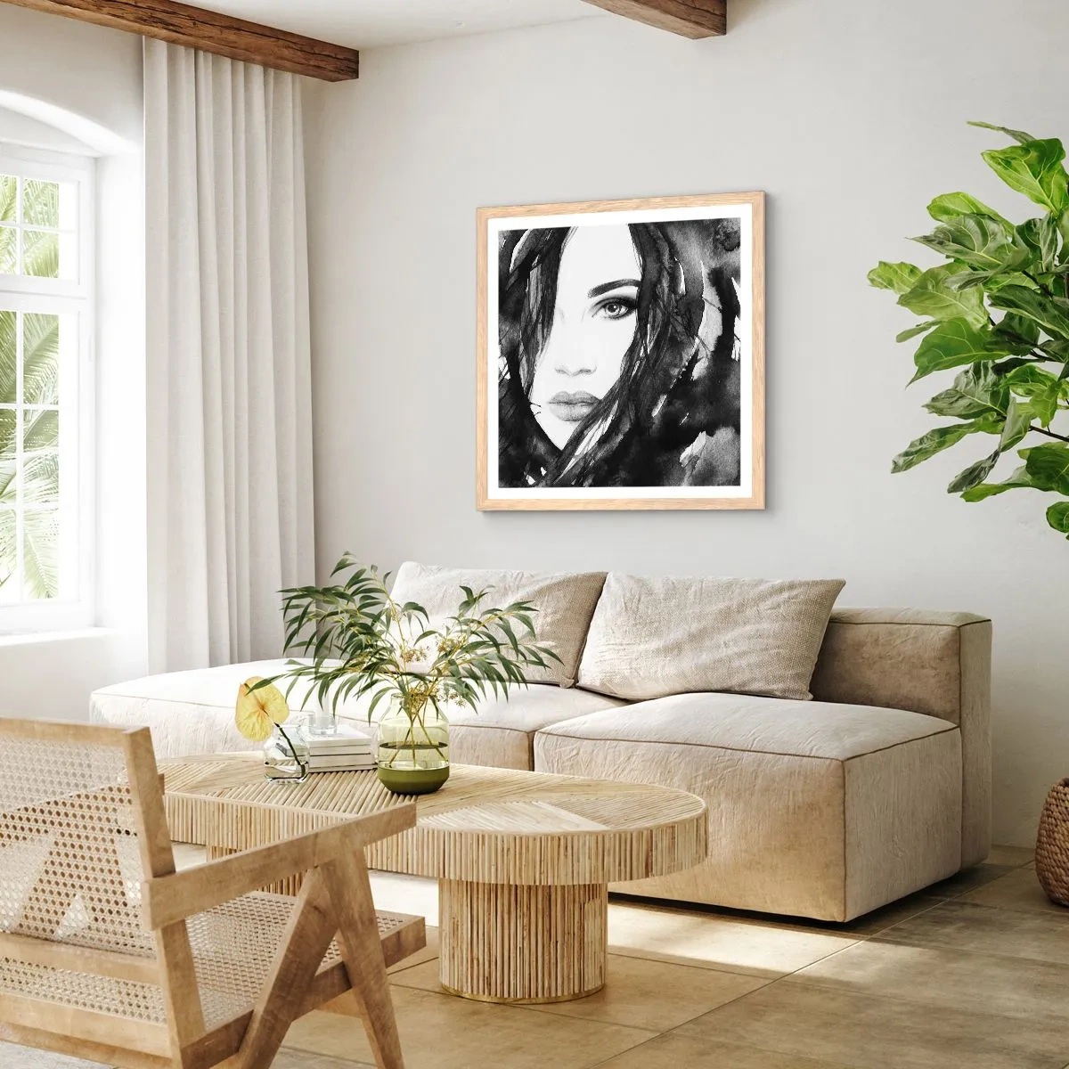 Een poster in een licht eiken lijst - Portret van een dame in zwart en wit - 30x30 cm