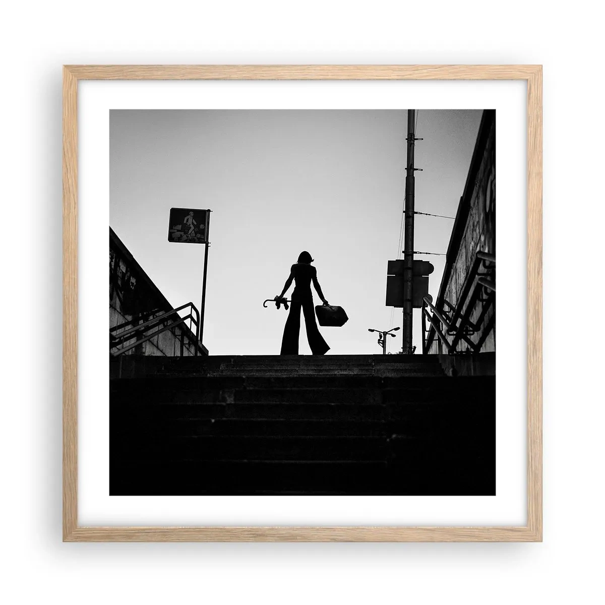 Een poster in een licht eiken lijst - Stedelijk dwalen - 50x50 cm