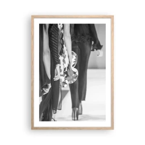 Een poster in een licht eiken lijst - Een stijlvolle optocht - 50x70 cm