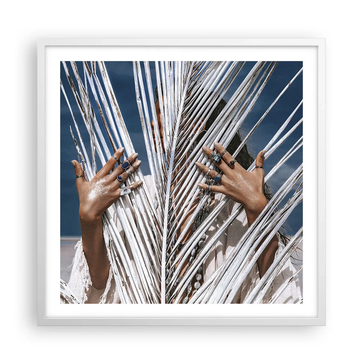 Poster in een witte lijst - Het meisje van de sjamaan? - 60x60 cm