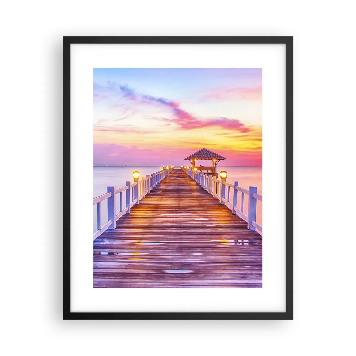 Poster in een zwarte lijst - De lila-gouden stilte van de avond - 40x50 cm