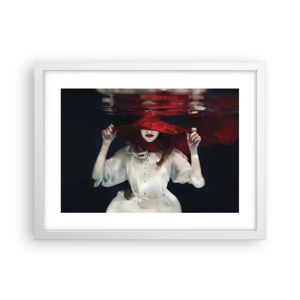 Poster in een witte lijst - Hatelijke godin in de Slavische mythologie - 40x30 cm