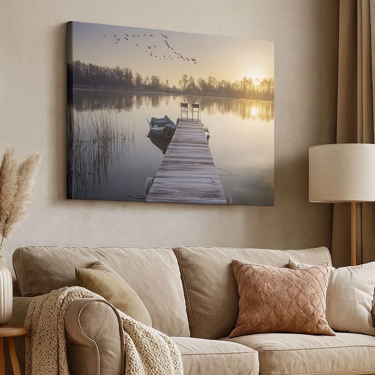Schilderen op canvas - Een pier aan het meer in de ochtend met een boot en stoelen - 70x50cm - Ik ben zo terug - Moderne wanddecoratie voor woonkamer en slaapkamer ARTTOR