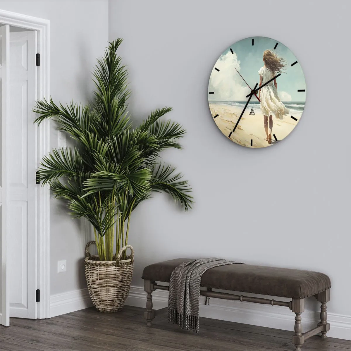 Wandklok - Klok - Een vrouw in een witte jurk loopt op blote voeten op het strand - 30x30cm - Om de zon en de wind te ontmoeten - Moderne wanddecoratie voor woonkamer, keuken en slaapkamer ARTTOR