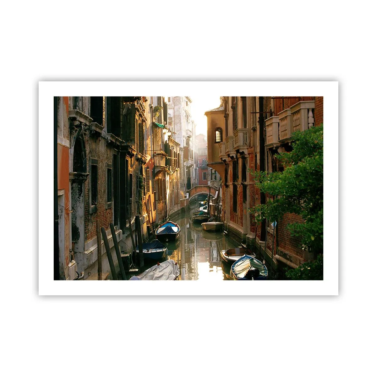 Poster - In een Venetiaans steegje - 70x50 cm