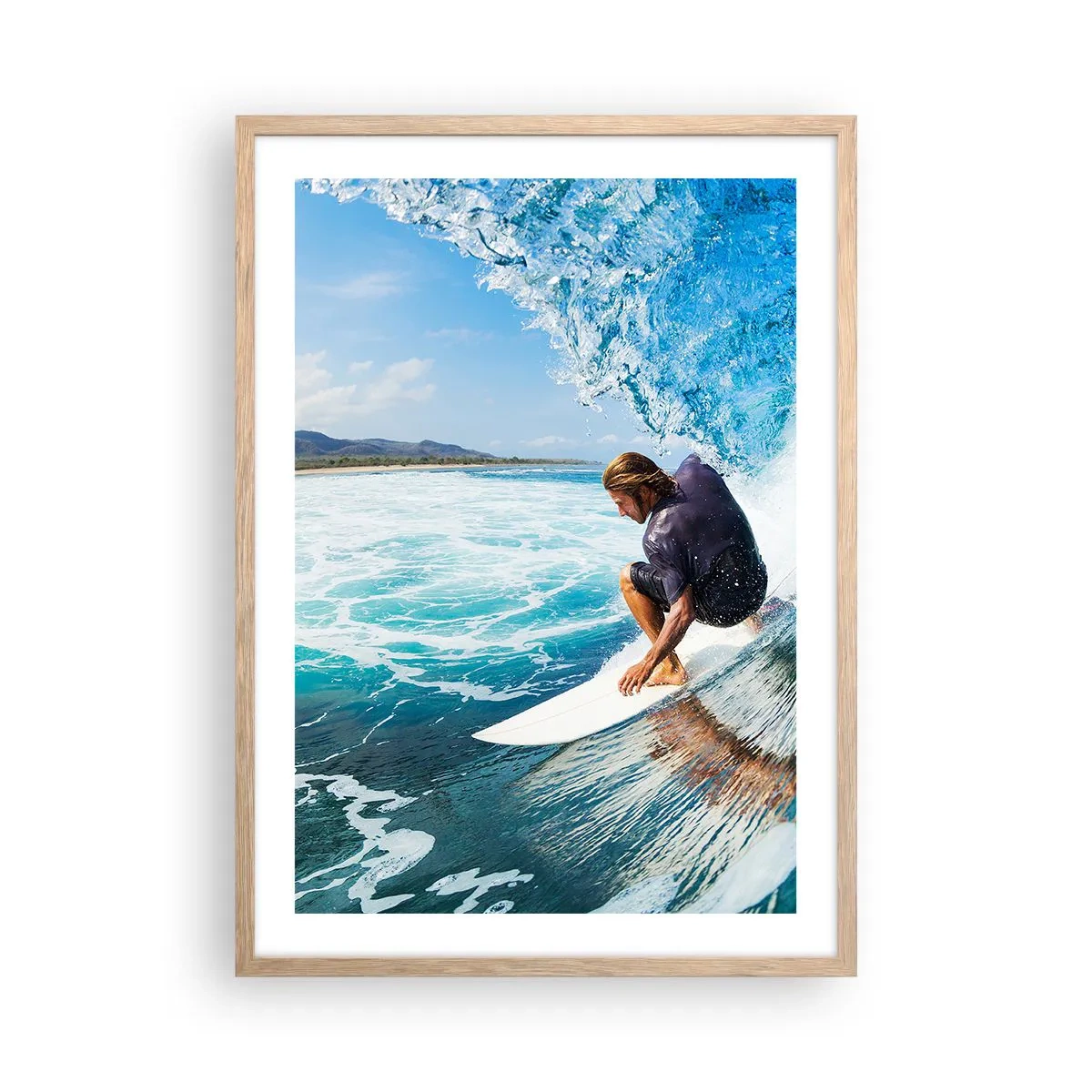 Een poster in een licht eiken lijst - Dansend met de golven - 50x70 cm