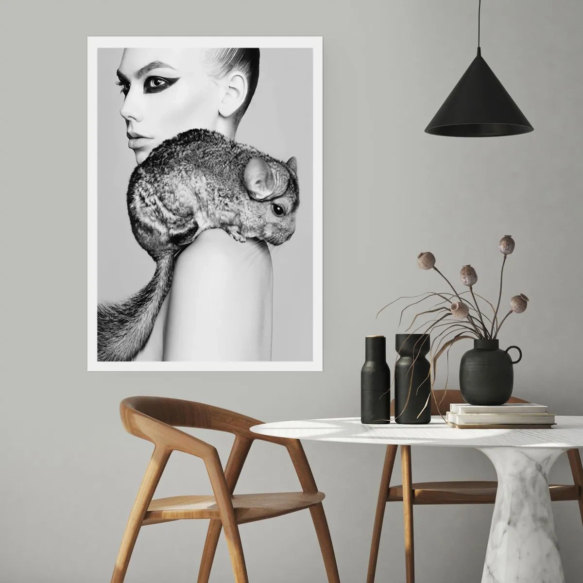 Poster - Dame met een chinchilla - 40x50 cm