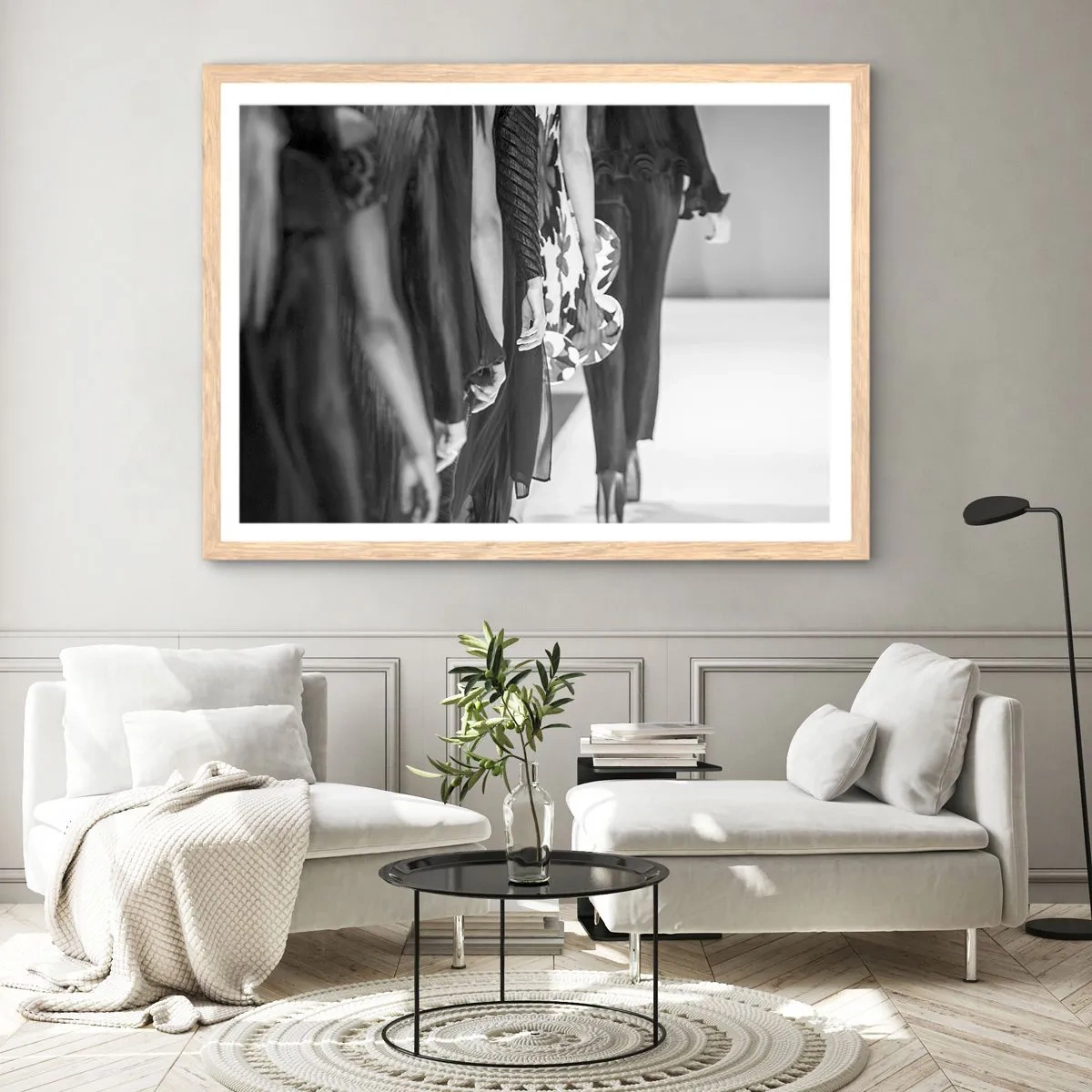 Een poster in een licht eiken lijst - Een stijlvolle optocht - 91x61 cm