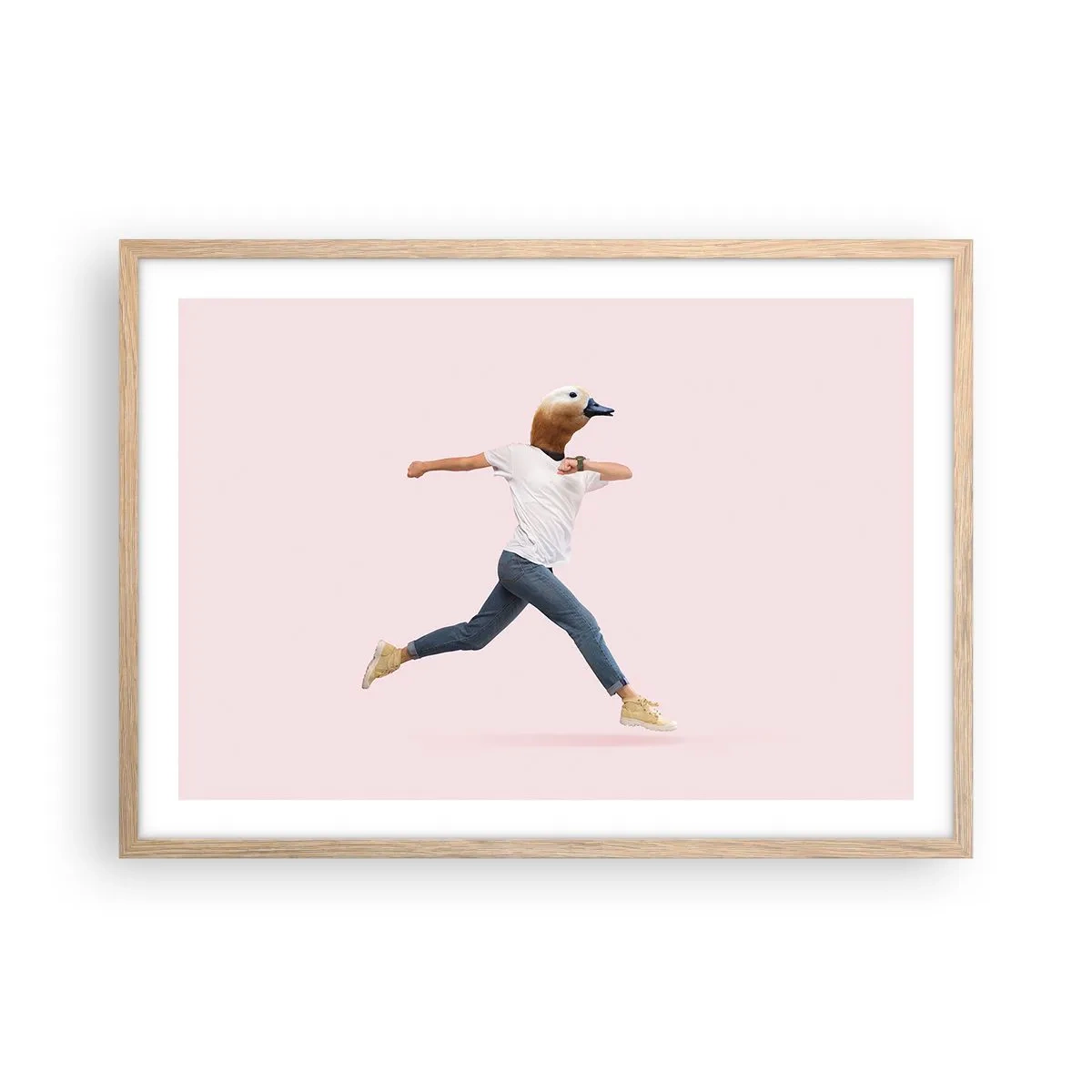 Een poster in een licht eiken lijst - Een snufje absurditeit - 70x50 cm