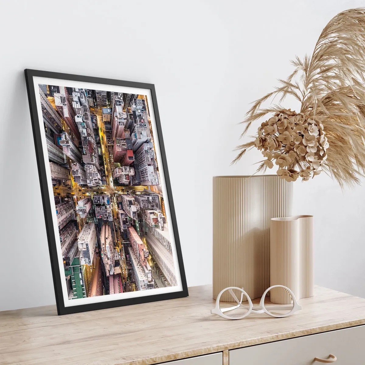 Poster in een zwarte lijst - Groeten uit Hong Kong - 30x40 cm