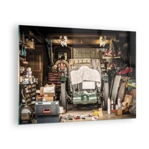 Schilderen op glas - Vintage garage met een auto bedekt met een doek, omringd door gereedschap en dozen - 70x50cm - Terug naar het verleden - Moderne wanddecoratie voor woonkamer en slaapkamer ARTTOR