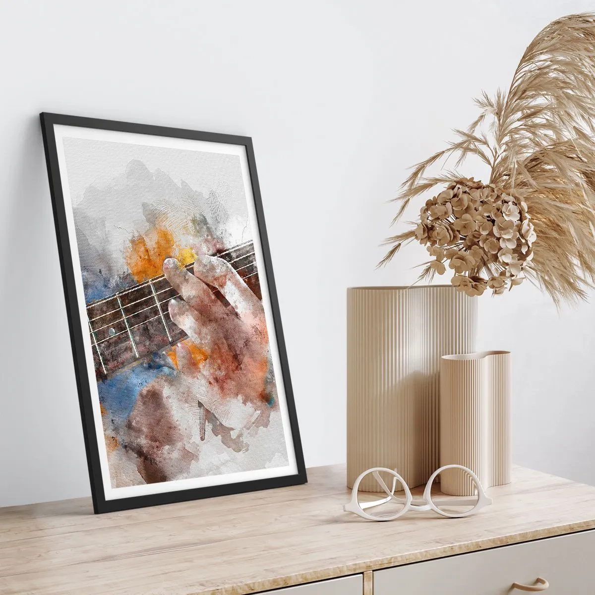 Poster in een zwarte lijst - Artistieke hand die gitaar speelt in aquarelstijl - 50x70cm - Poëzie tussen de snaren - Moderne wanddecoratie voor woonkamer en slaapkamer ARTTOR