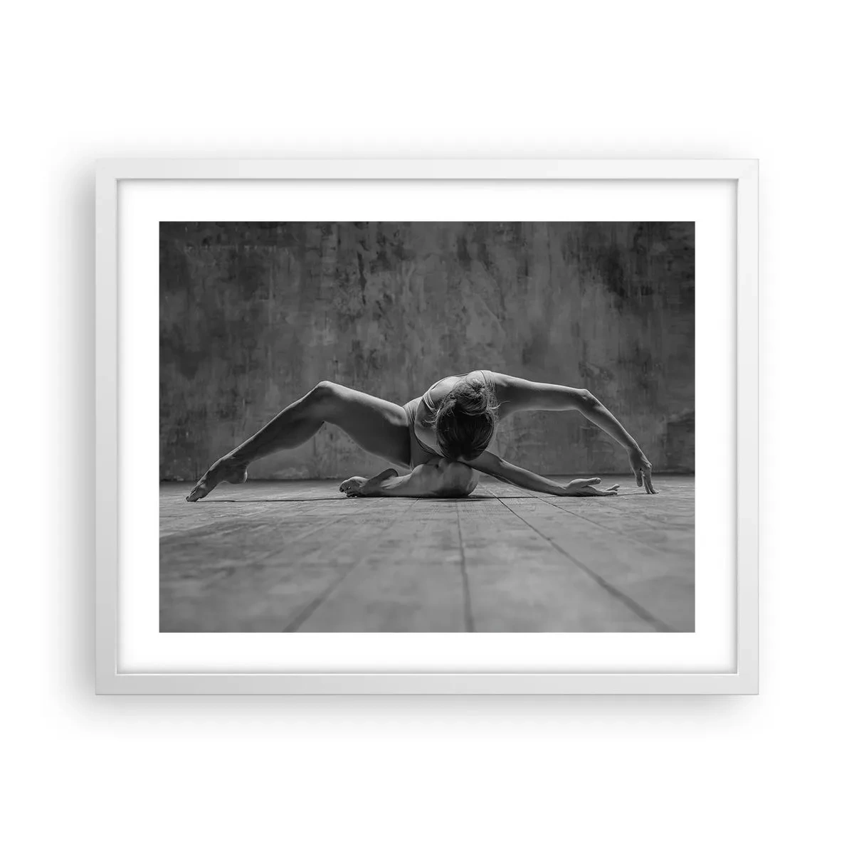 Poster in een witte lijst - Symmetrie gevonden - 50x40 cm