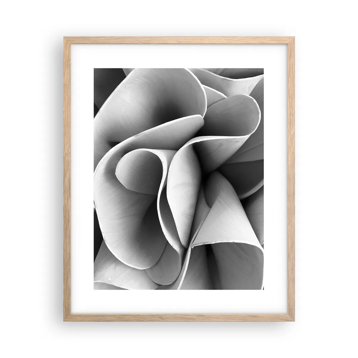 Een poster in een licht eiken lijst - Het gebeurt in de ruimte - 40x50 cm