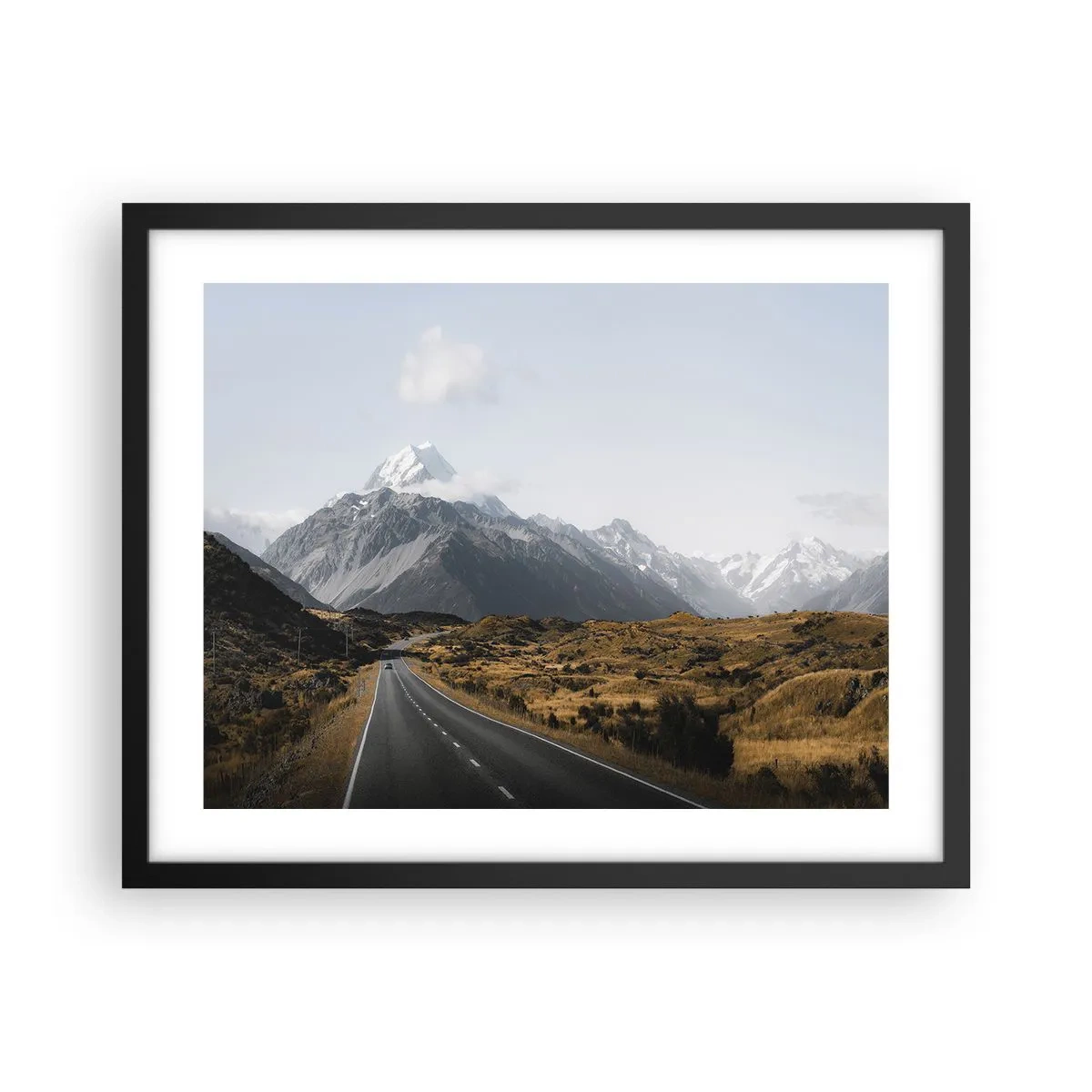 Poster in een zwarte lijst - De weg naar het hart van de bergen - 50x40 cm