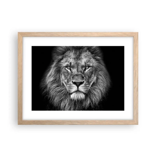 Een poster in een licht eiken lijst - In een kroningskleed - 40x30 cm