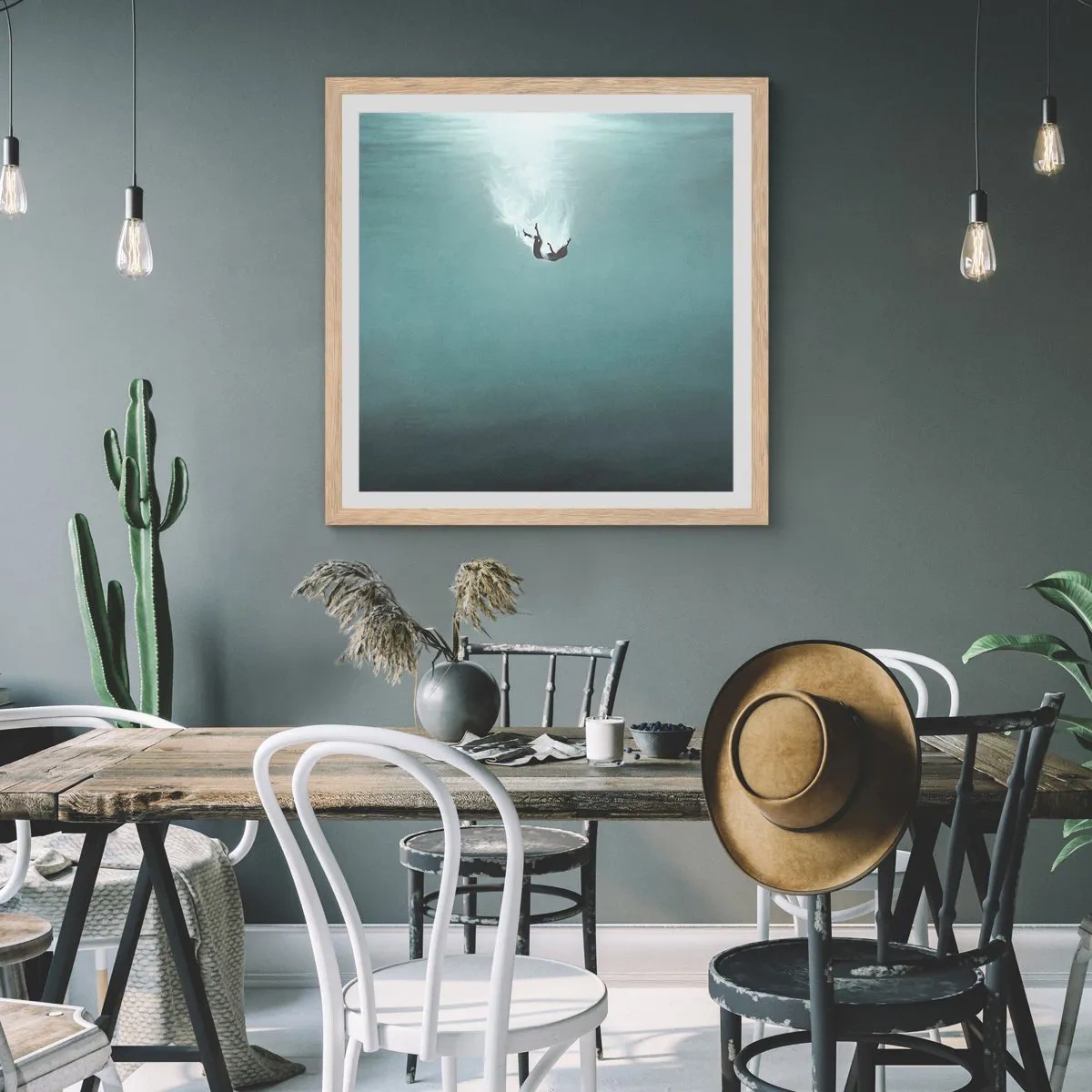 Een poster in een licht eiken lijst - In de armen van de oceaan - 40x40 cm