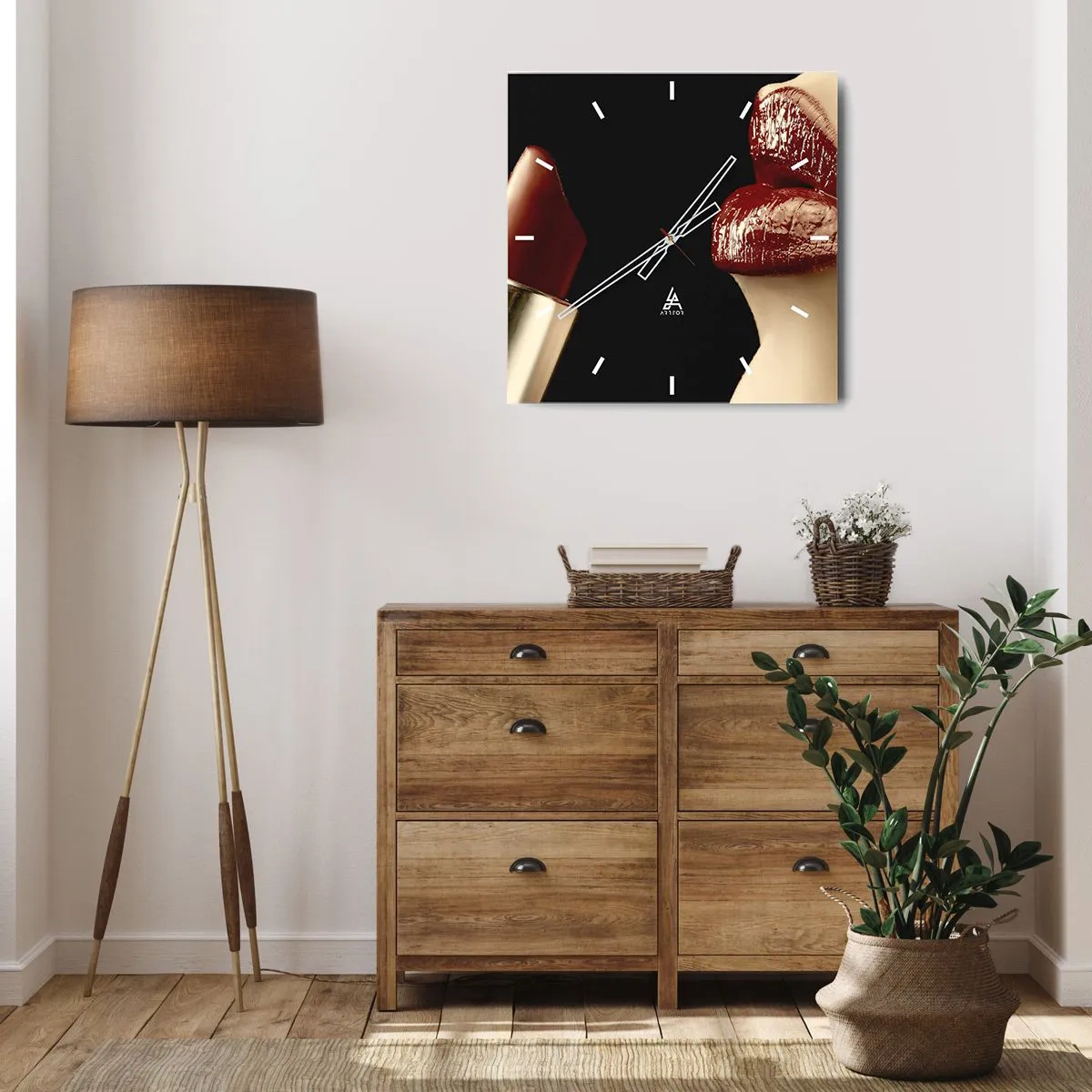 Wandklok - Klok - Sensualiteit en schittering van karmijn - 30x30 cm