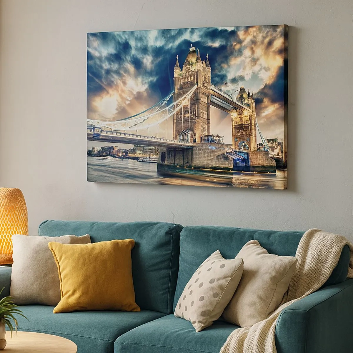 Schilderen op canvas - Tower Bridge bij schemering tegen een dynamische lucht - 70x50cm - Victoriaans rijksmonument - Moderne wanddecoratie voor woonkamer en slaapkamer ARTTOR