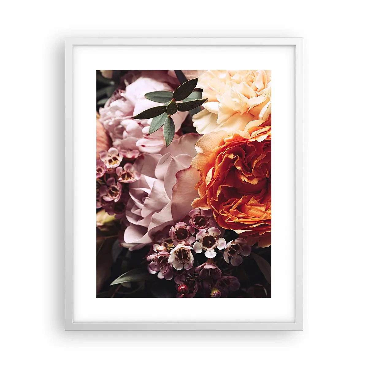 Poster in een witte lijst - Gehuld in schoonheid - 40x50 cm