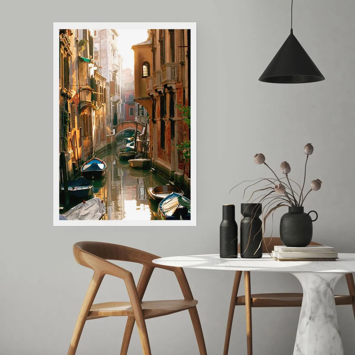 Poster - In een Venetiaans steegje - 50x70 cm