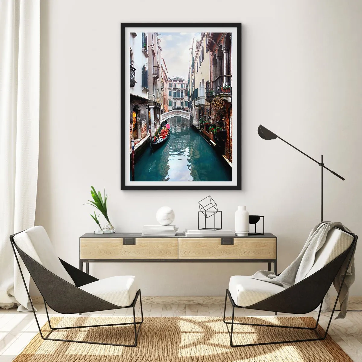 Poster in een zwarte lijst - Venetiaans landschap met een gondel en een brug - 61x91 cm