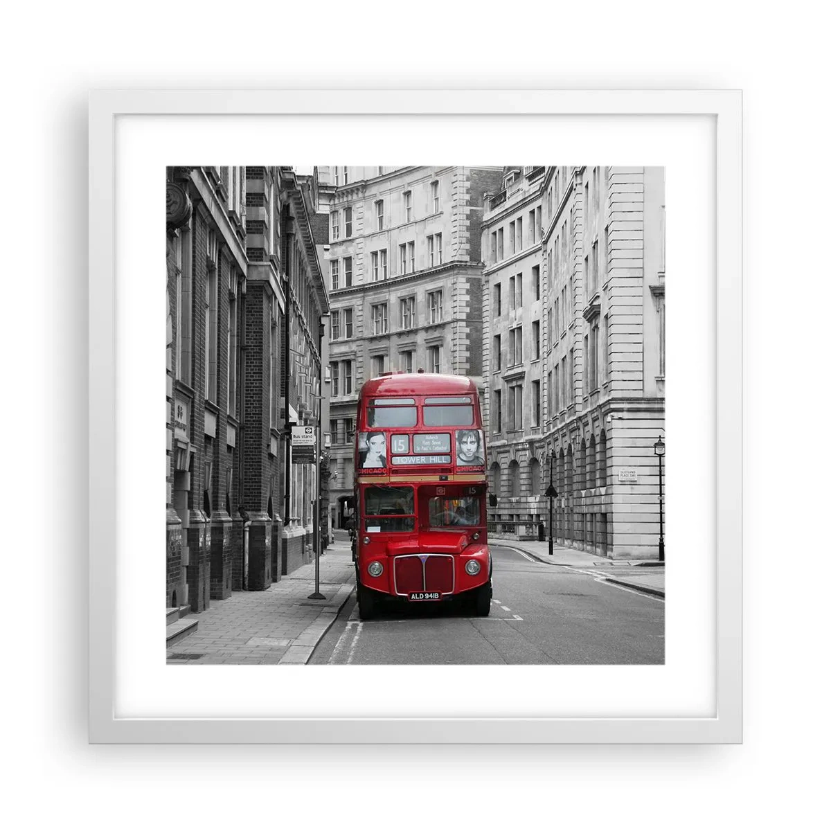 Poster in een witte lijst - Het dagelijkse leven hoeft niet grijs te zijn - 40x40 cm