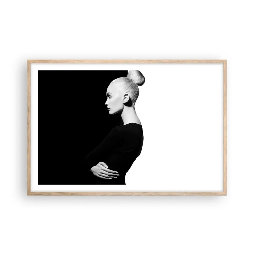 Een poster in een licht eiken lijst - Gewoon een vrouw - 91x61 cm