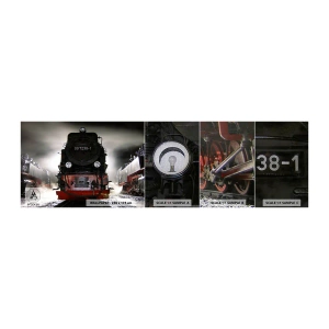 Fotobehang Monster Premium Canvas - Hij staat en hapt, hapt en blaast - Stoomlocomotief, Treinstation, Automobiel - 100x30 cm