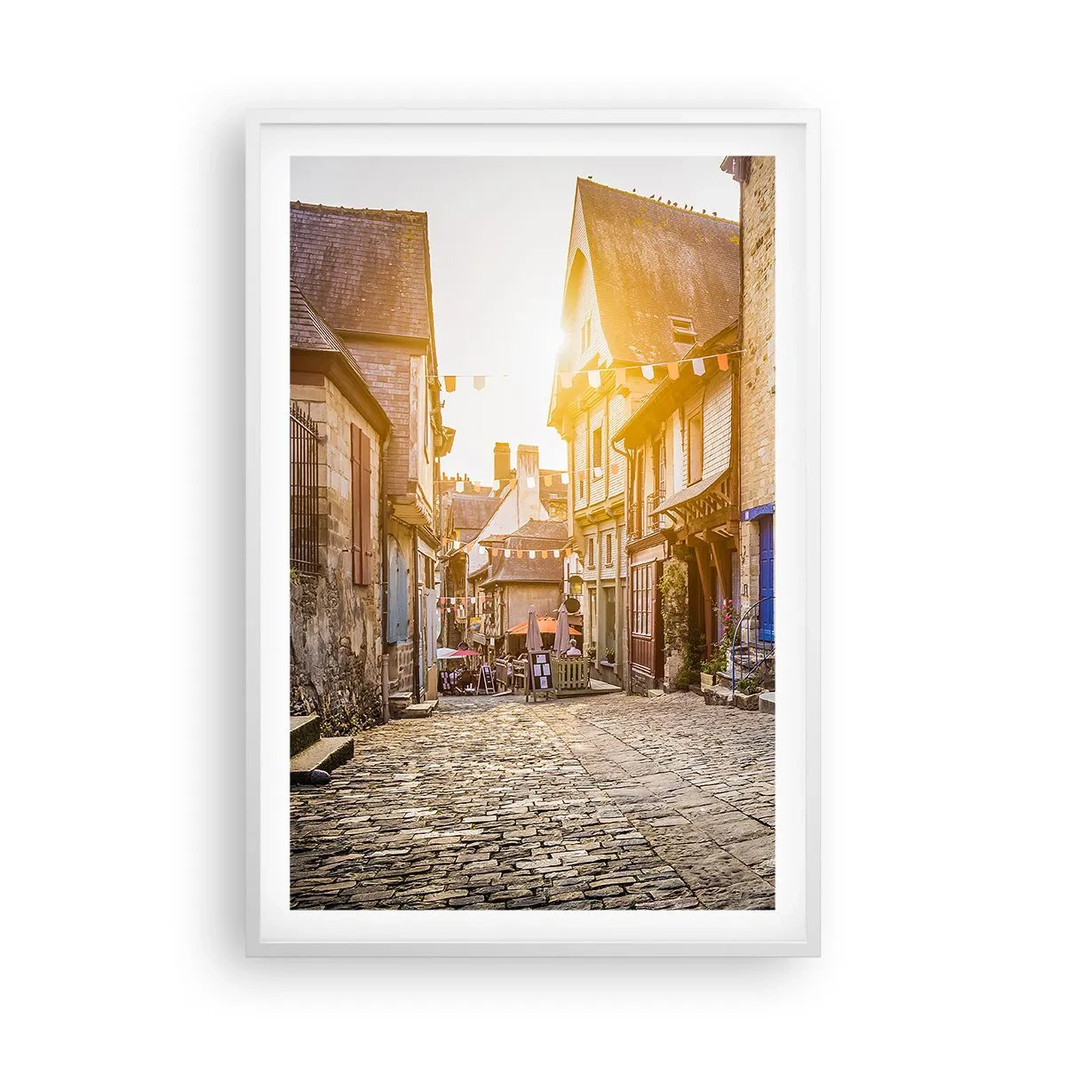 Poster in een witte lijst - De witte geest van het stadje - 61x91 cm