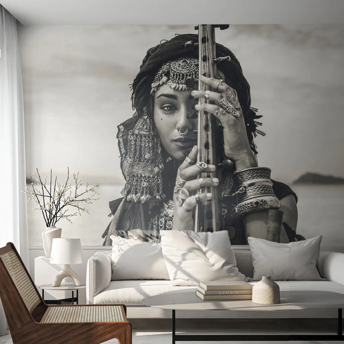 Fotobehang Premium Canvas - De muziek van het Oosten zelf - Vrouw, Boho, Juwelen - 500x350 cm