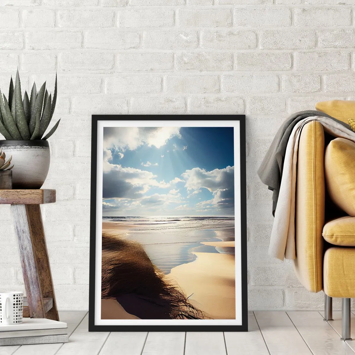 Poster in een zwarte lijst - Strand bij zonsondergang met golven en wolken - 50x70cm - Strand, wild strand - Moderne wanddecoratie voor woonkamer en slaapkamer ARTTOR