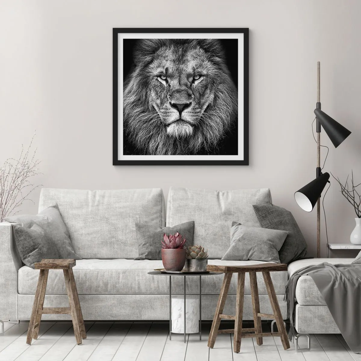 Poster in een zwarte lijst - In een kroningskleed - 30x30 cm