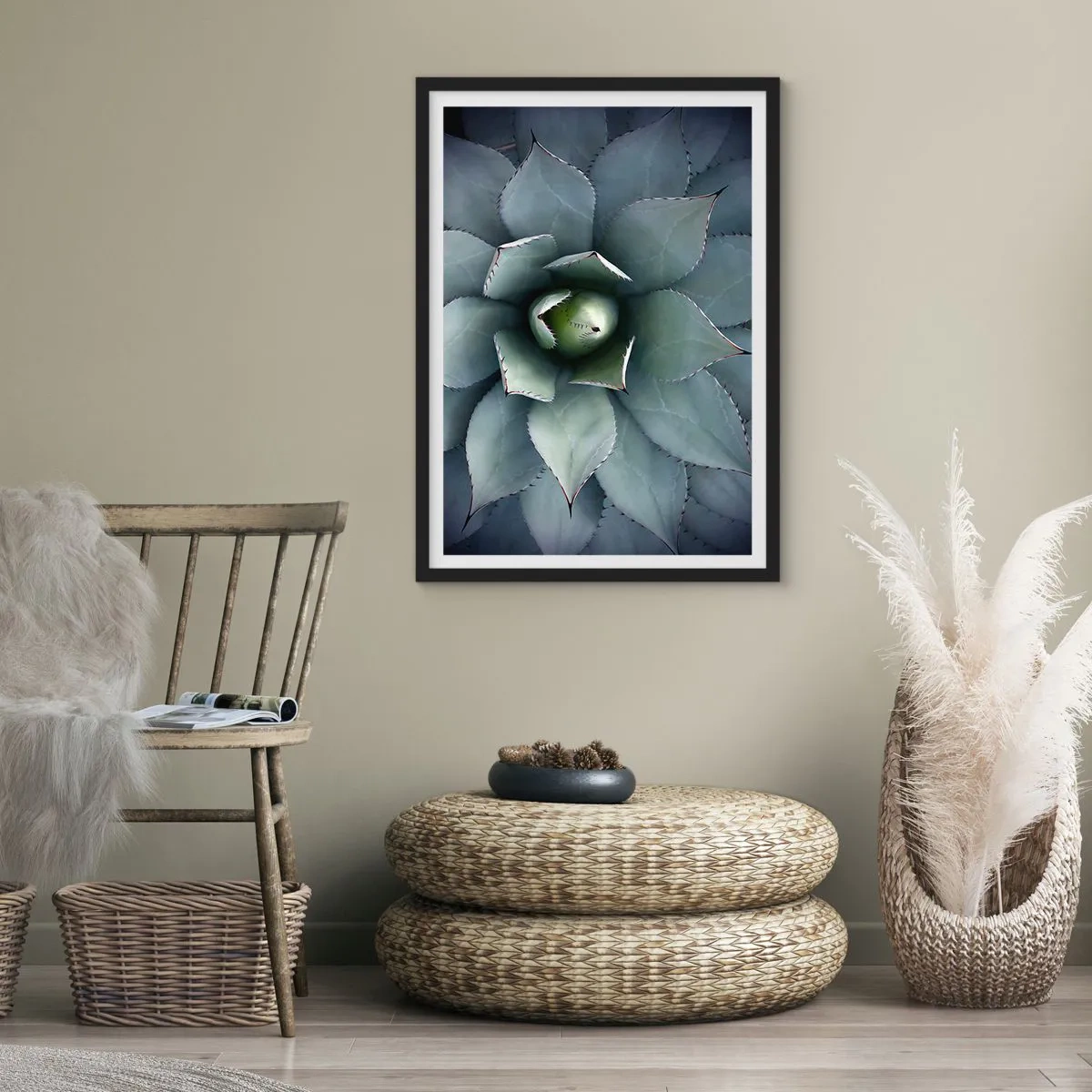 Poster in een zwarte lijst - Een close-up van de symmetrische bladeren van een vetplant in verschillende tinten groen. - 50x70cm - Het trekt aan en waarschuwt - Moderne wanddecoratie voor woonkamer en slaapkamer ARTTOR