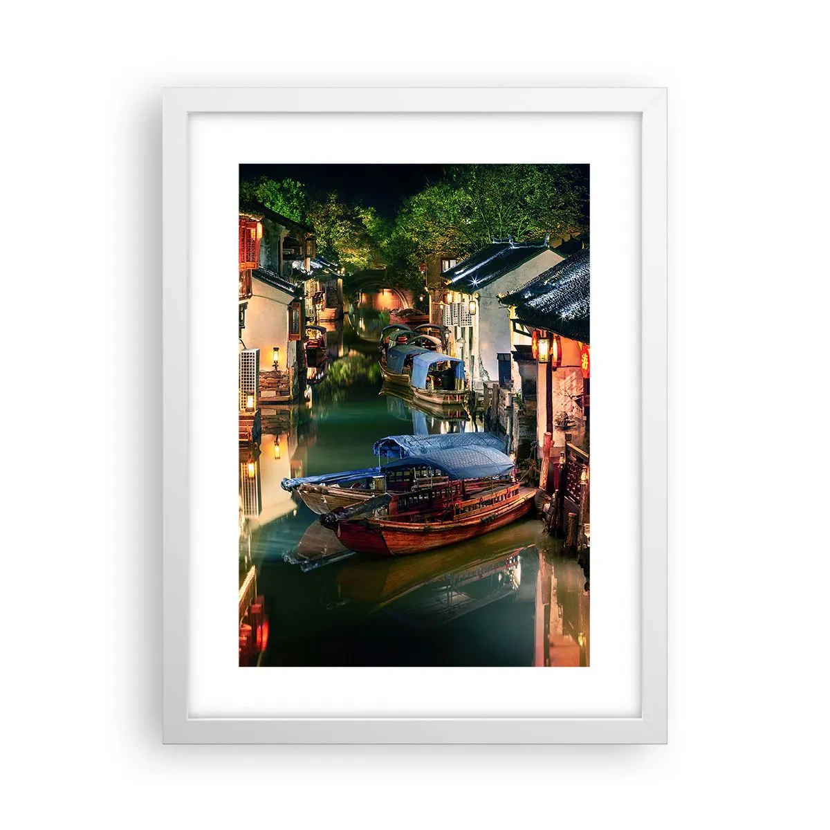 Poster in een witte lijst - Een avond op een Chinese straat - 30x40 cm