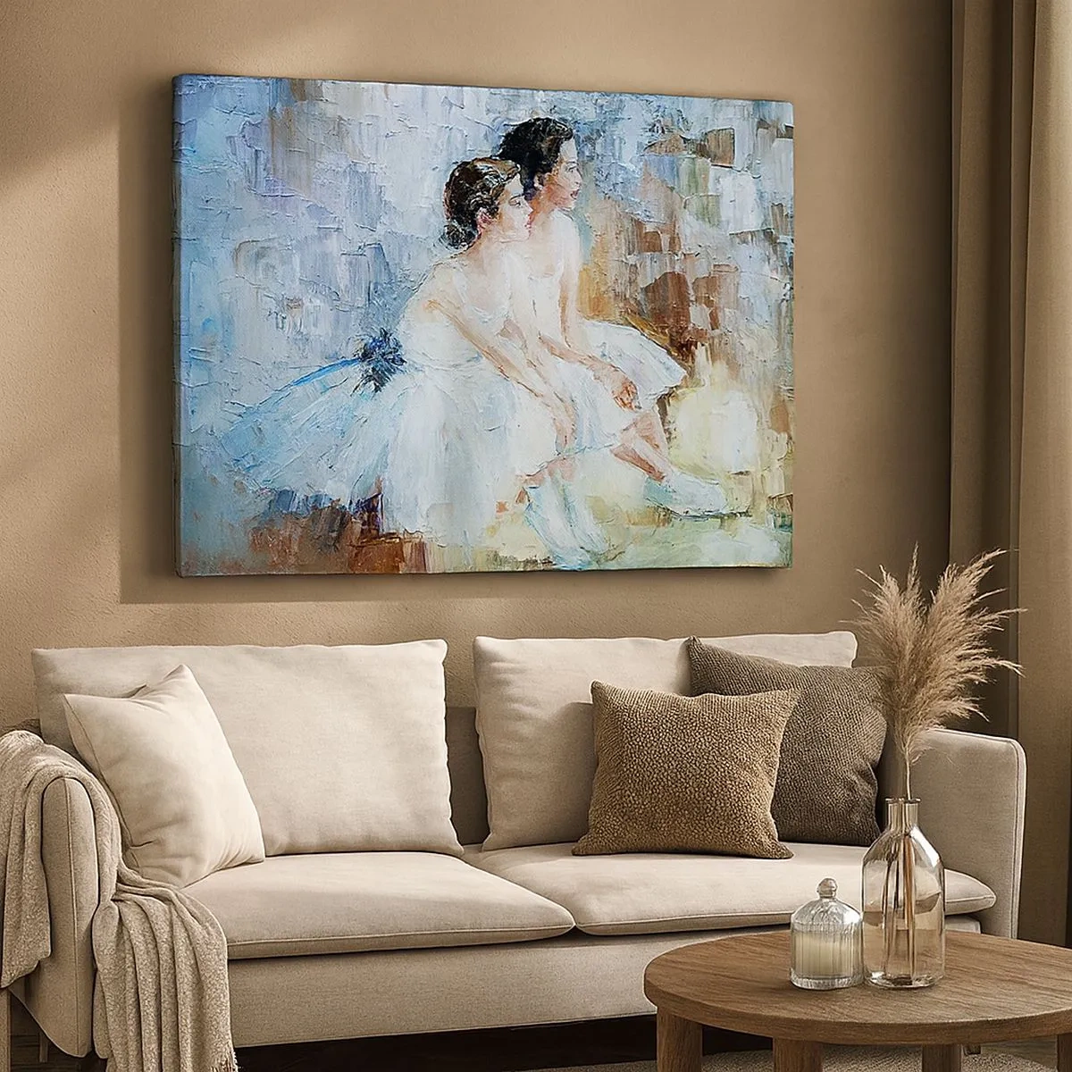 Schilderen op canvas - Twee ballerina's in witte outfits ontspannen tegen een pastelkleurige achtergrond. - 70x50cm - Rust van jonge zwanen - Moderne wanddecoratie voor woonkamer en slaapkamer ARTTOR