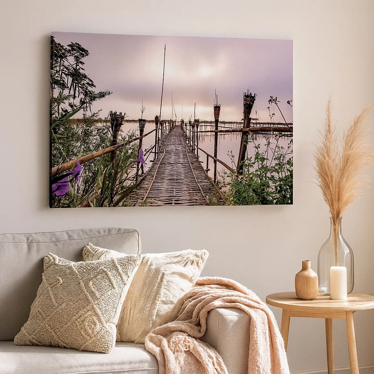 Schilderen op canvas - Bamboebrug over het water bij zonsopgang - 70x50cm - Rust en stilte van Azië - Moderne wanddecoratie voor woonkamer en slaapkamer ARTTOR
