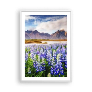 Poster in een witte lijst - Kracht en soberheid naast zachtheid - 50x70 cm