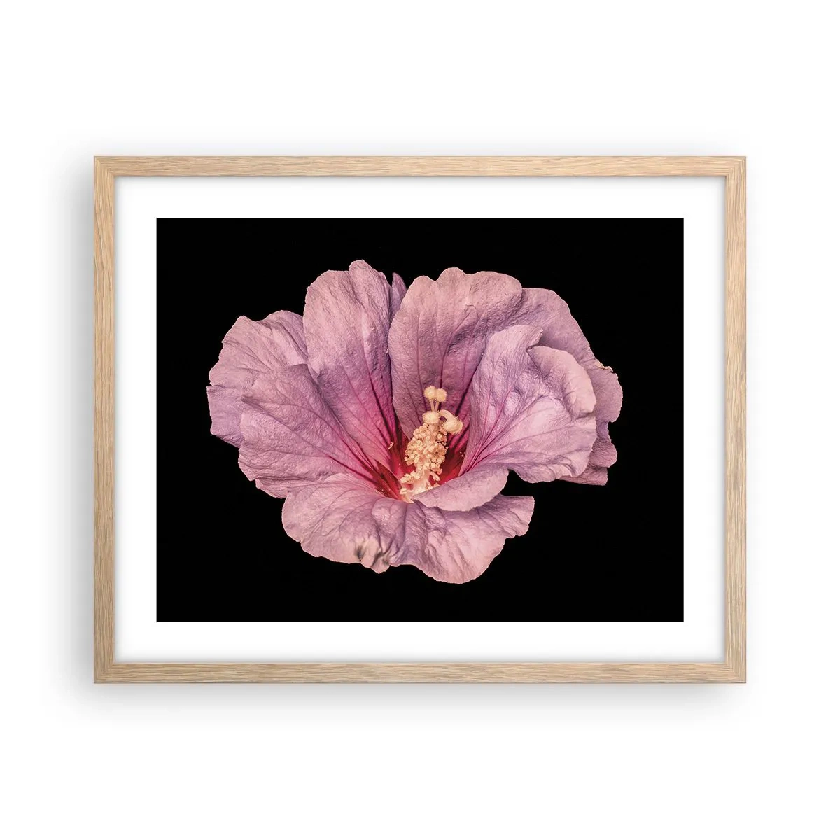 Een poster in een licht eiken lijst - Recht in het hart - 50x40 cm