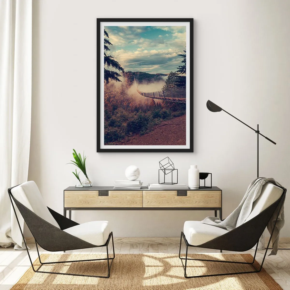 Poster in een zwarte lijst - Een hangbrug tussen mistige bergen bij zonsondergang - 50x70cm - Boven het herfstbos - Moderne wanddecoratie voor woonkamer en slaapkamer ARTTOR