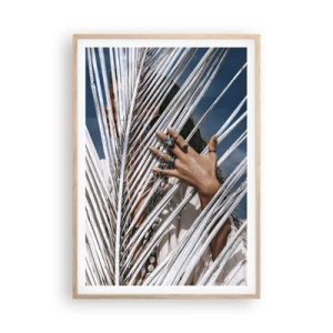 Een poster in een licht eiken lijst - Het meisje van de sjamaan? - 70x100 cm