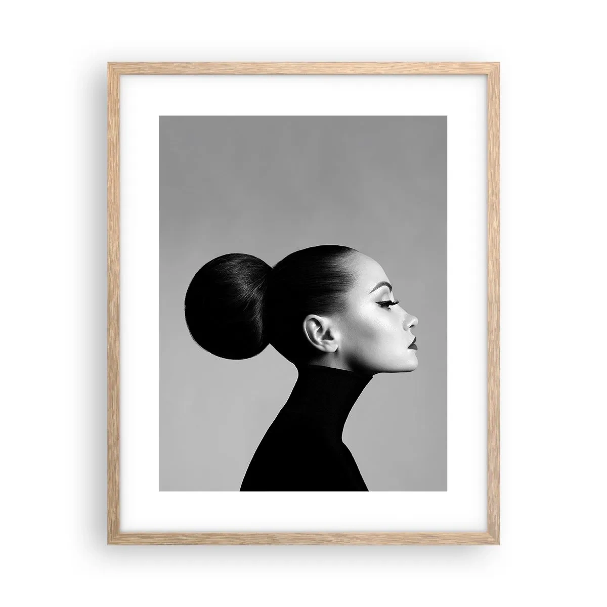 Een poster in een licht eiken lijst - Moderne Nefertiti - 40x50 cm