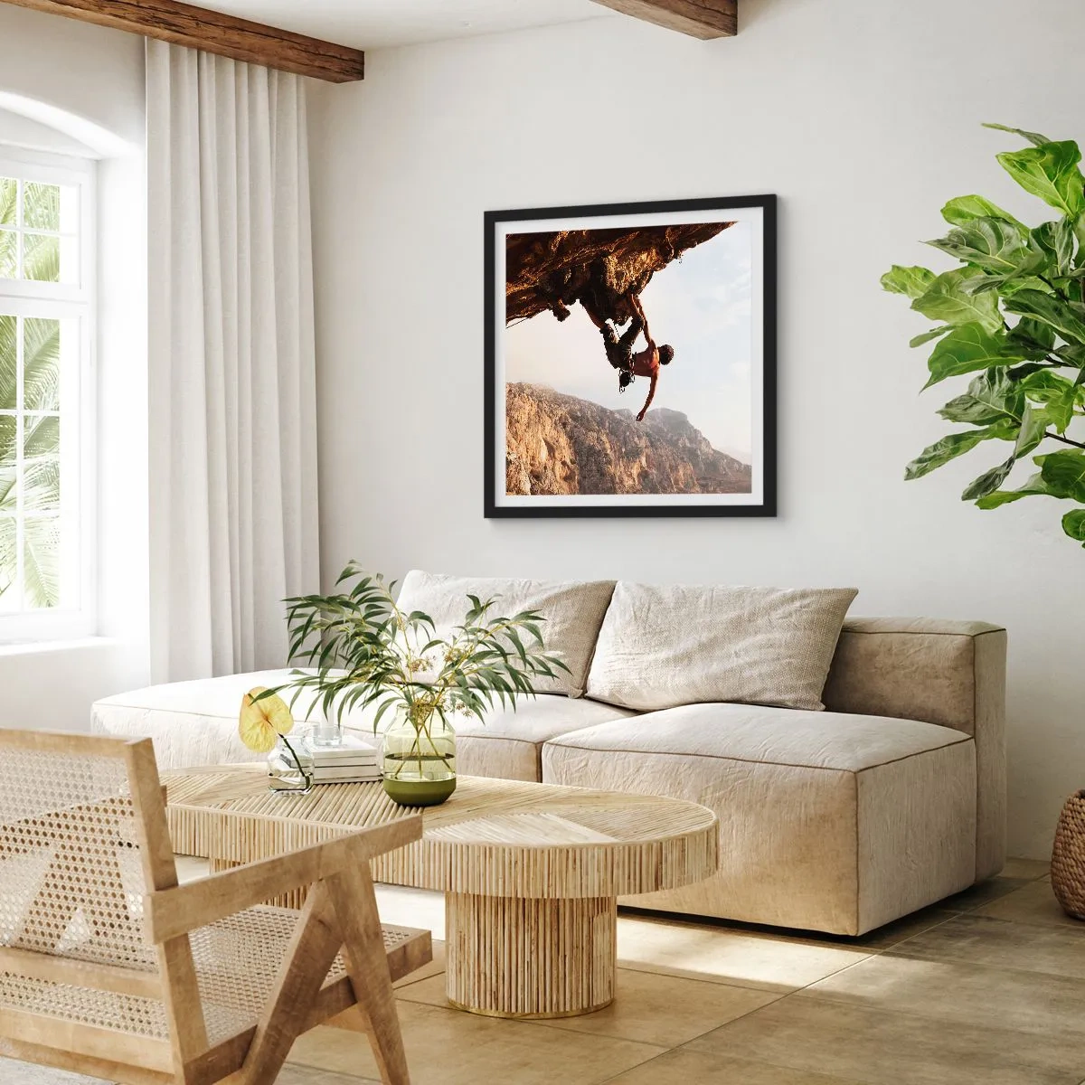 Poster in een zwarte lijst - De wereld gekrompen in een hand op een rotsblok  - 60x60 cm