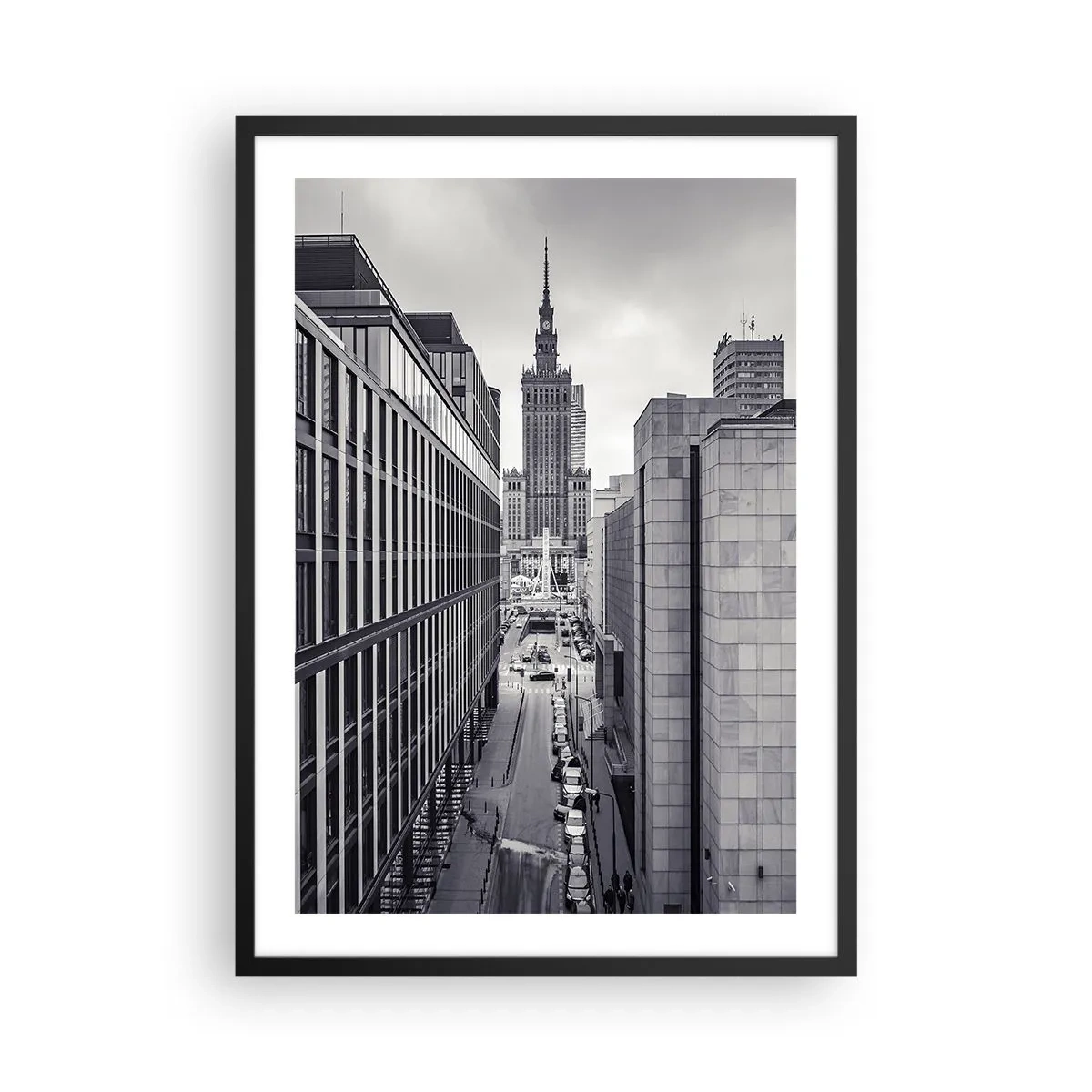 Poster in een zwarte lijst - Uitzicht op het Paleis van Cultuur en Wetenschap in Warschau in grijstinten - 50x70cm - Warschau vallei - Moderne wanddecoratie voor woonkamer en slaapkamer ARTTOR