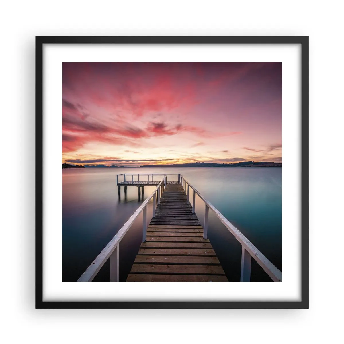 Poster in een zwarte lijst - De zachte vlam van de avond - 50x50 cm