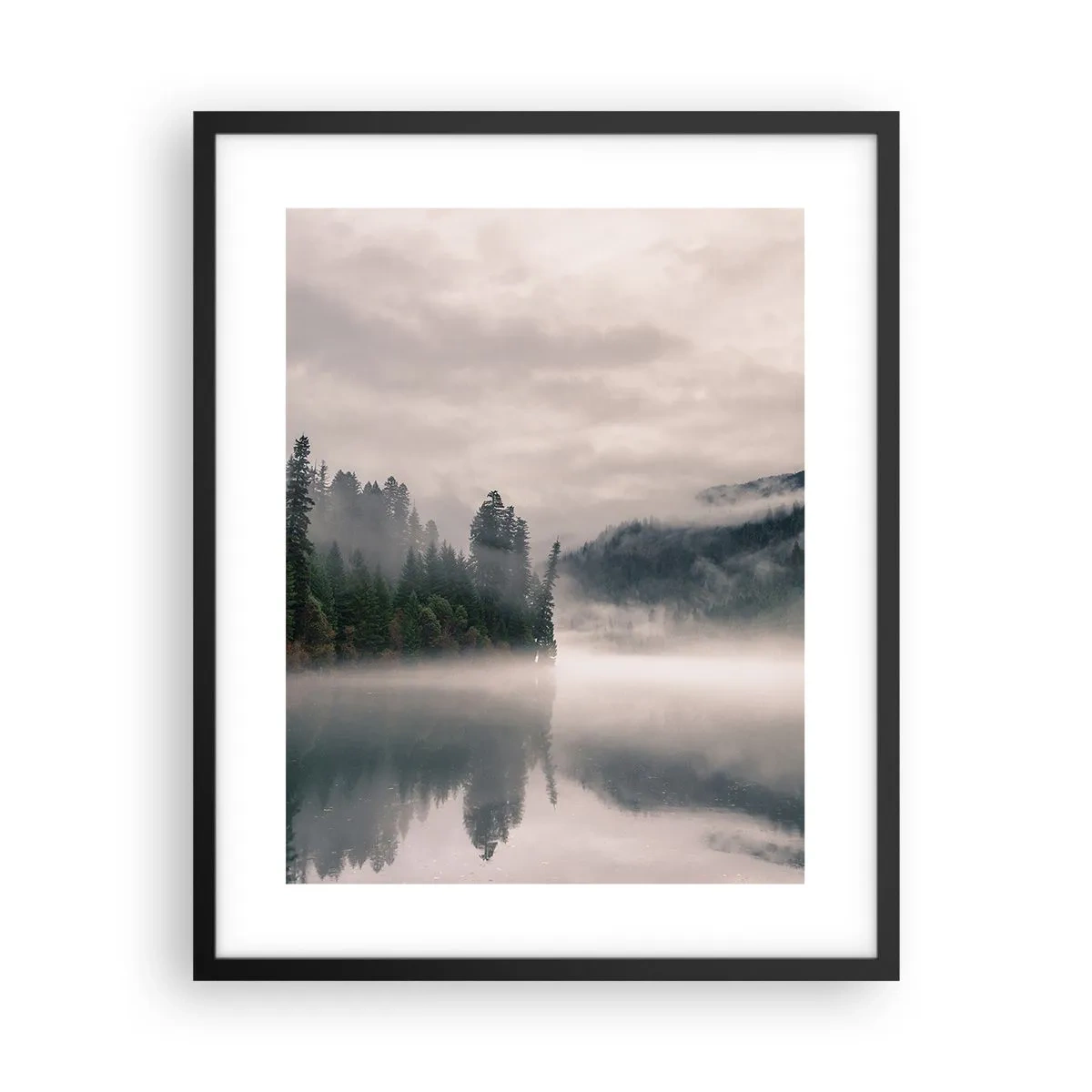 Poster in een zwarte lijst - In reflectie, in de mist - 40x50 cm