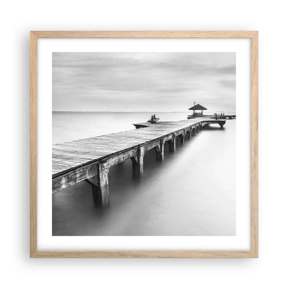 Een poster in een licht eiken lijst - In de verte - 50x50 cm
